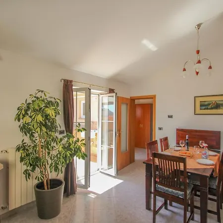 Nada Apartment Pula